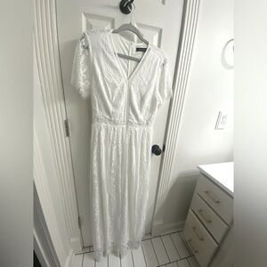 Merokeety white lace maxi dress. Size Lg.